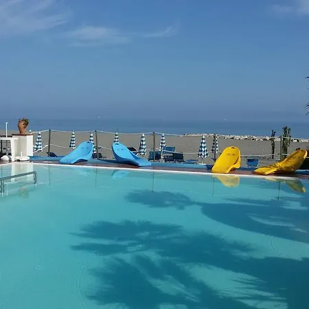 فندق Il Gabbiano 3*