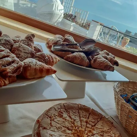 Il Gabbiano 3*